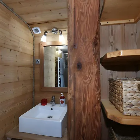 Le Maclavierre Alpesi faház