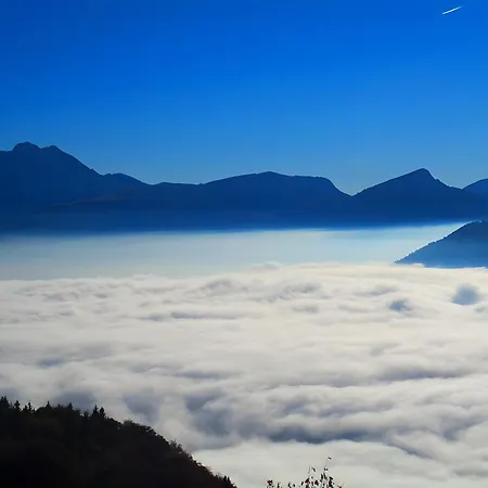 Le Maclavierre Alpesi faház Mieussy